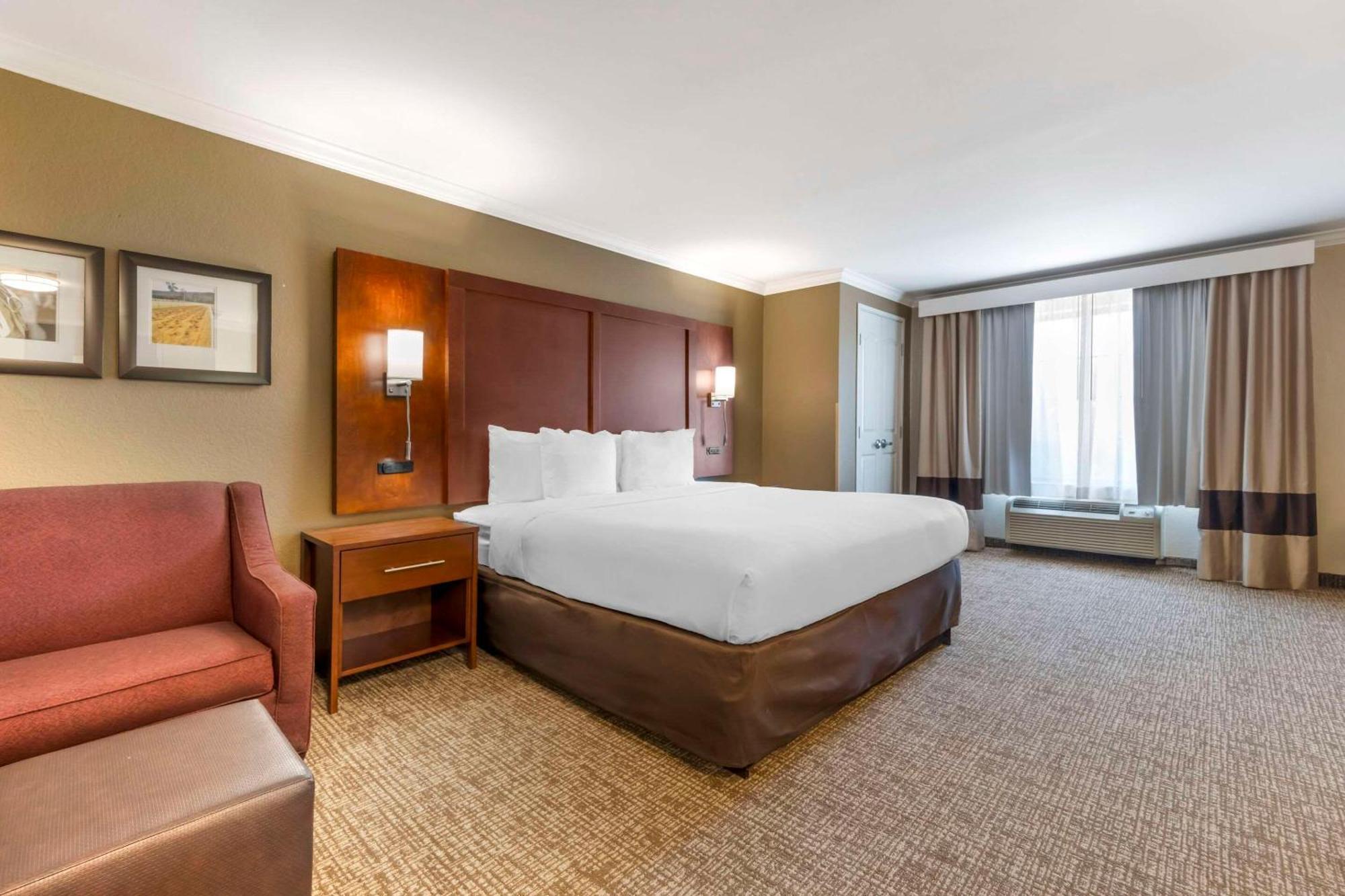 Comfort Suites Elizabethtown Exterior foto